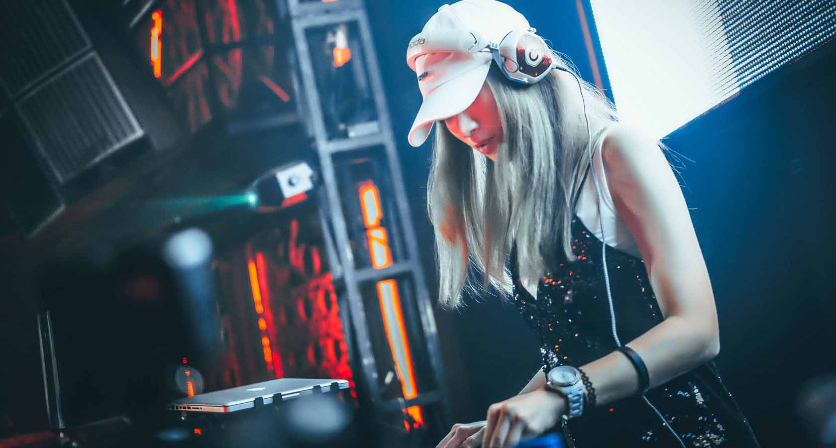 小歌曲音乐分发平台 - 让音乐走向世界